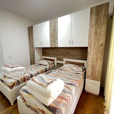 Ani'S Apartment Durres Ngoại thất bức ảnh